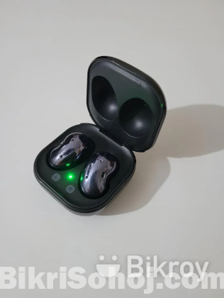 Galaxy buds live